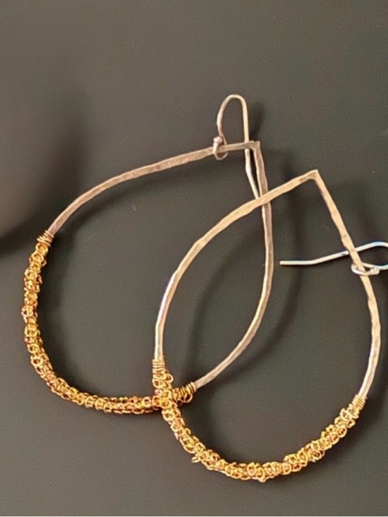 agapantha Jewelry - Hammered silver hoops with gold threads